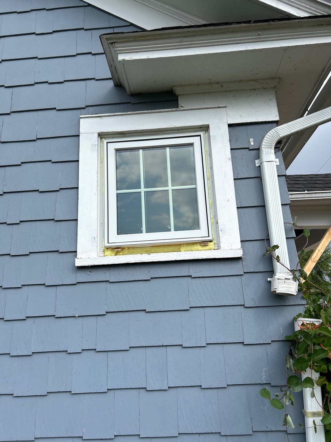 A before shot of a window in Neenah WI